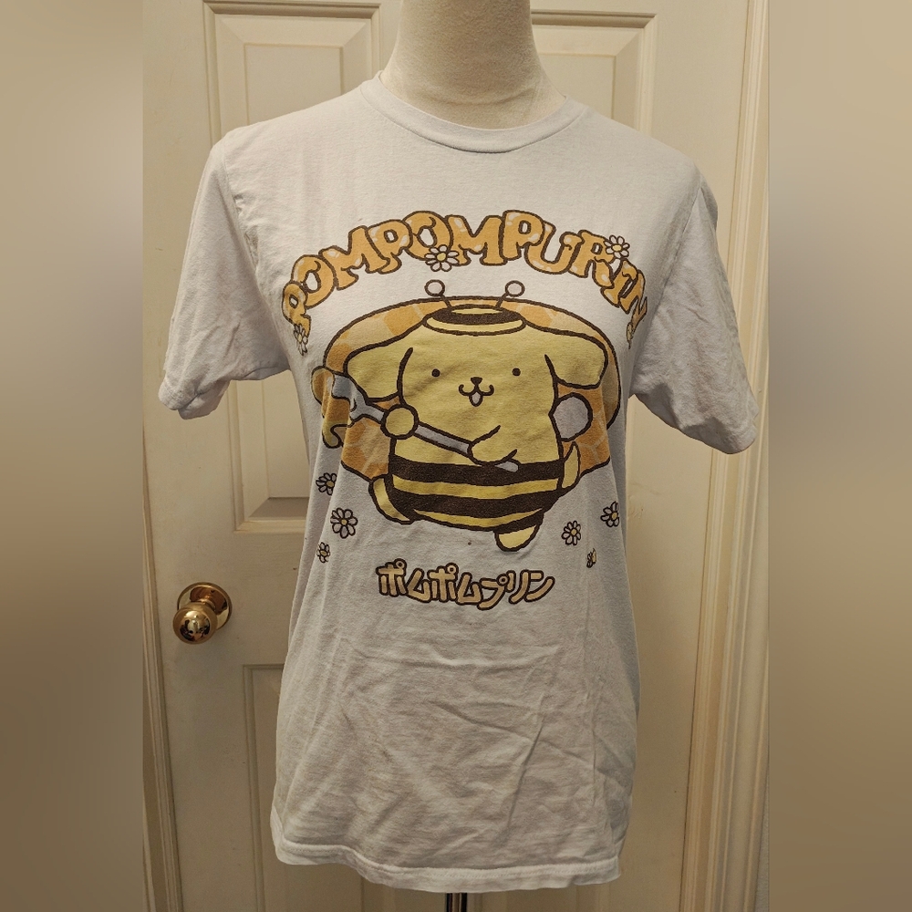 Sanrio Pompompurin Honey Bee Boyfriend Fit T-Shirt From Hot Topic.